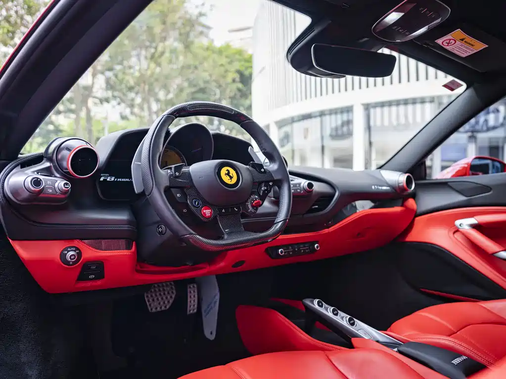 Ferrari F8 2021 — фото 6