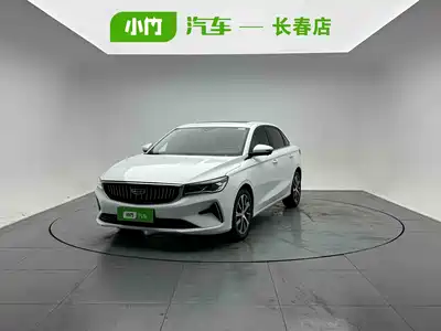 Geely Emgrand 2023