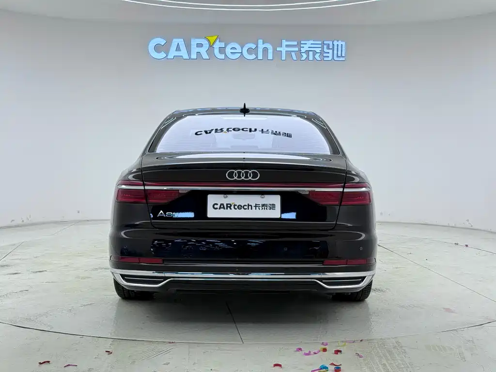 Audi A8 2019 — фото 5