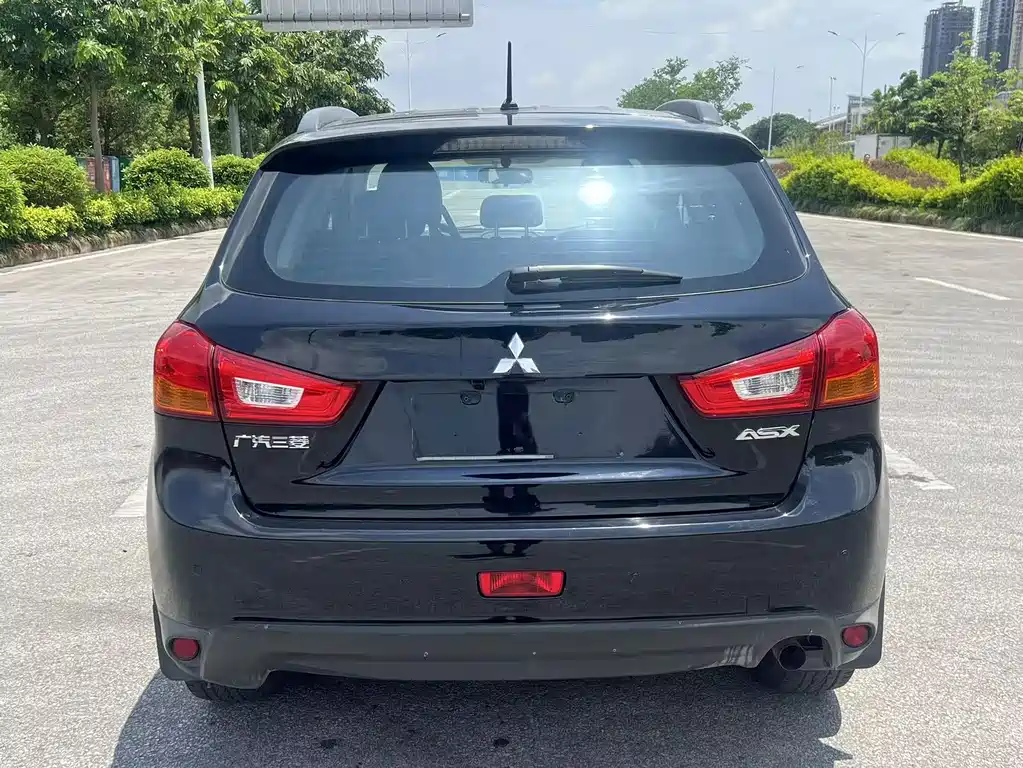 Mitsubishi ASX 2015 — фото 6