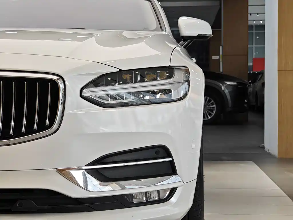 Volvo S90 2019 — фото 2