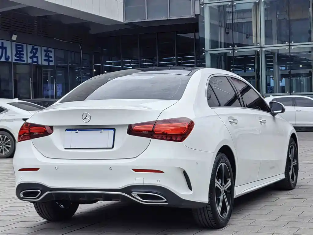 Mercedes-Benz A-Class 2025 — фото 16