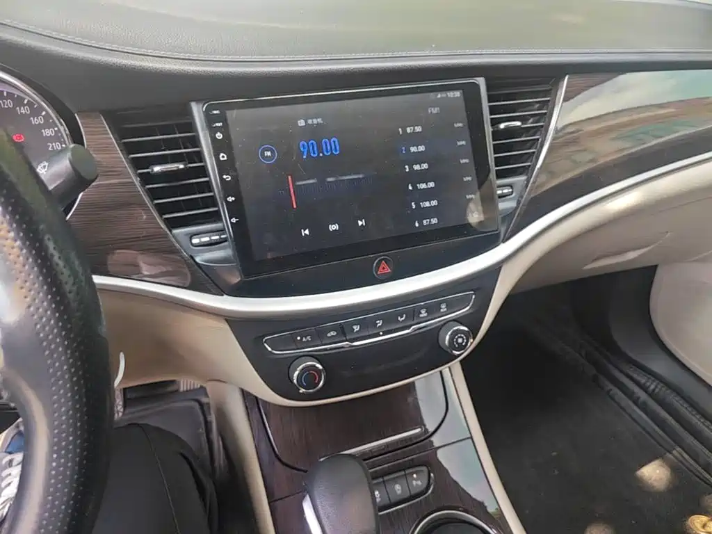 Buick Verano 2019 — фото 13