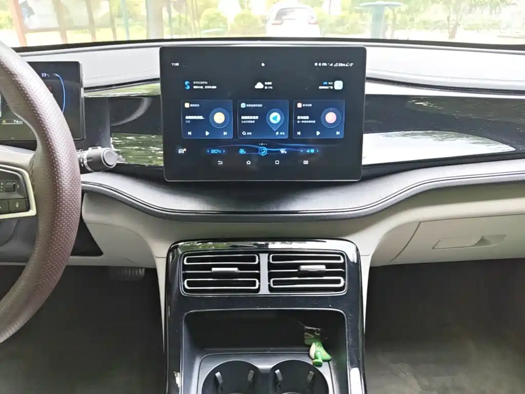 BYD Qin PLUS 2025 — фото 13