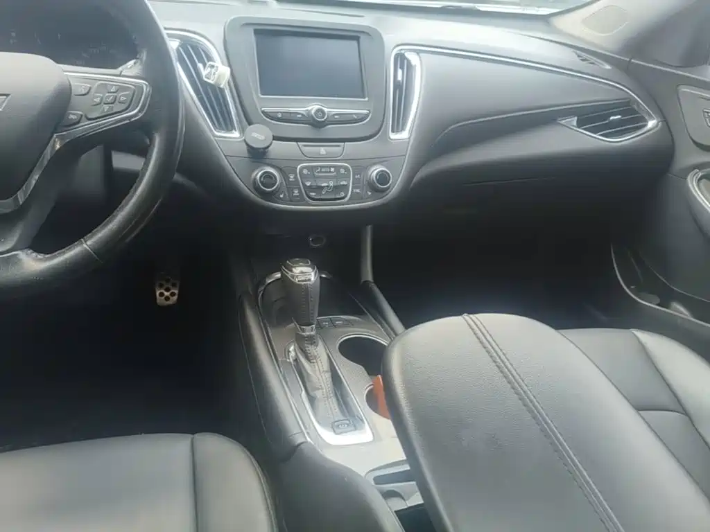Chevrolet Malibu XL 2016 — фото 14