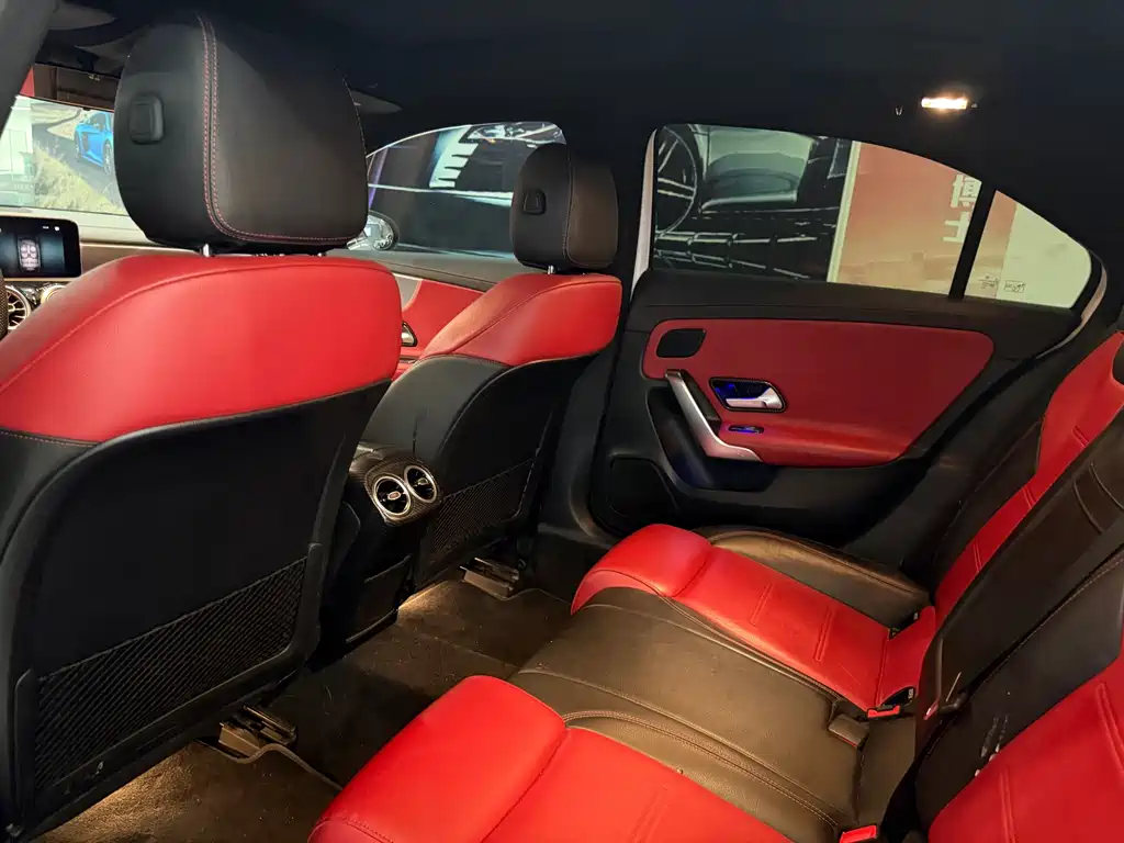 Mercedes-Benz A-Class AMG 2020 — фото 8