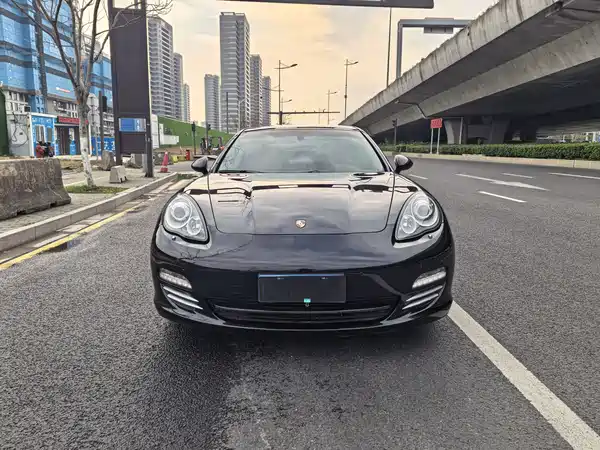 Porsche Panamera 2010