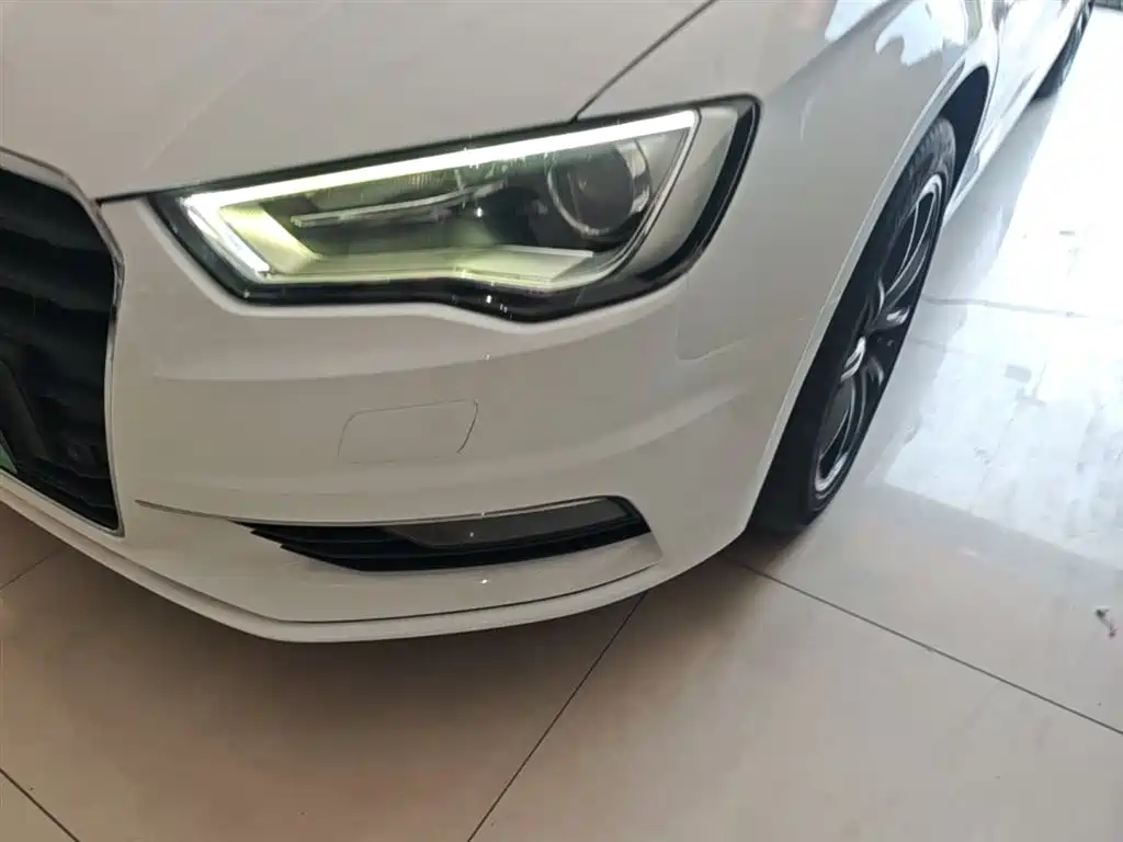 Audi A3 2015 — фото 24