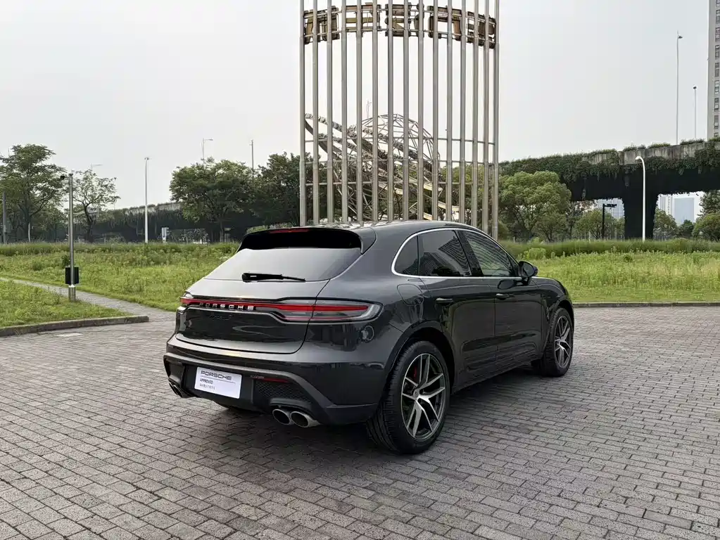 Porsche Macan — фото 7