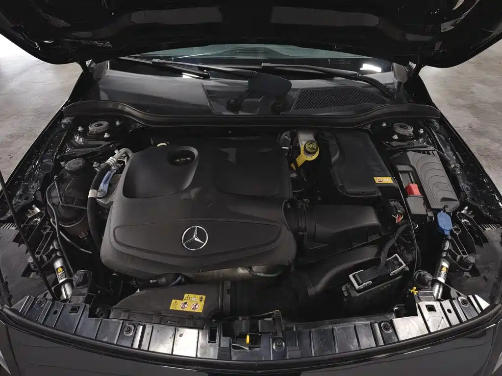 Mercedes-Benz GLA 2016