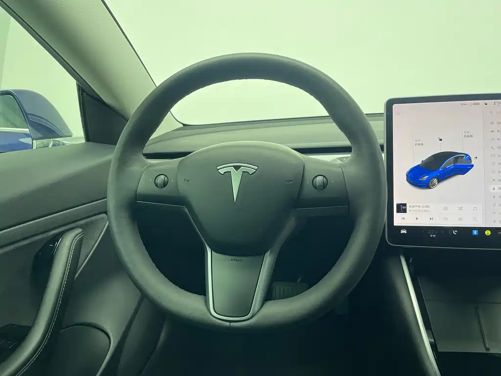 Tesla Model 3 2020 — фото 11