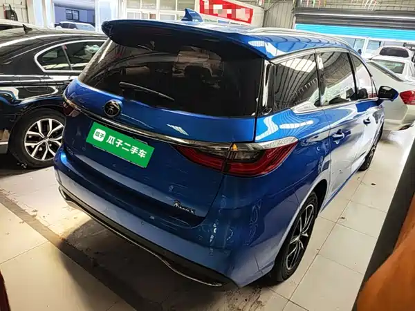 BYD Song MAX 2017