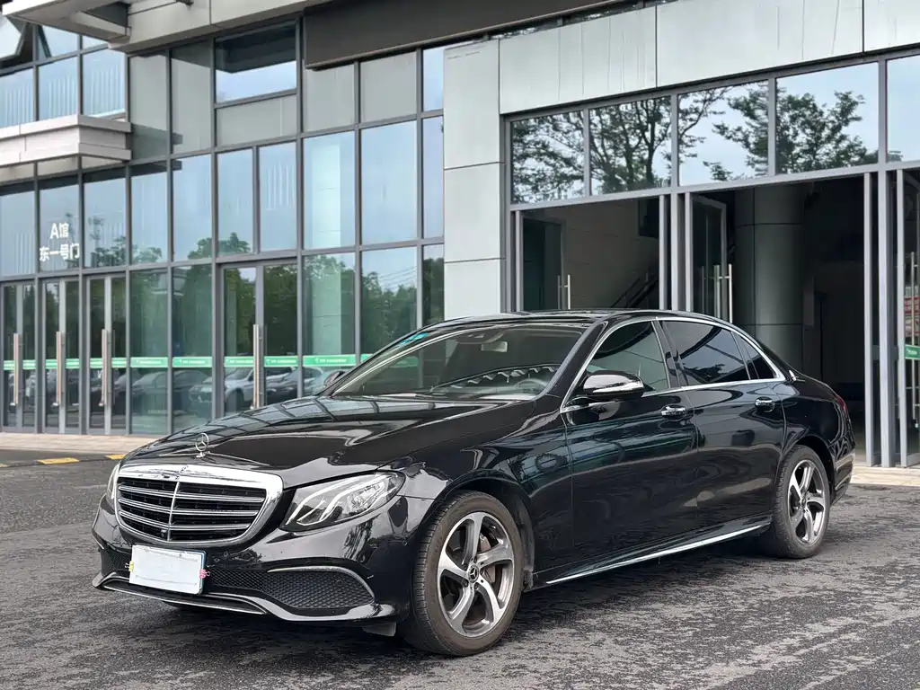Mercedes-Benz E-Class 2018 — фото 1