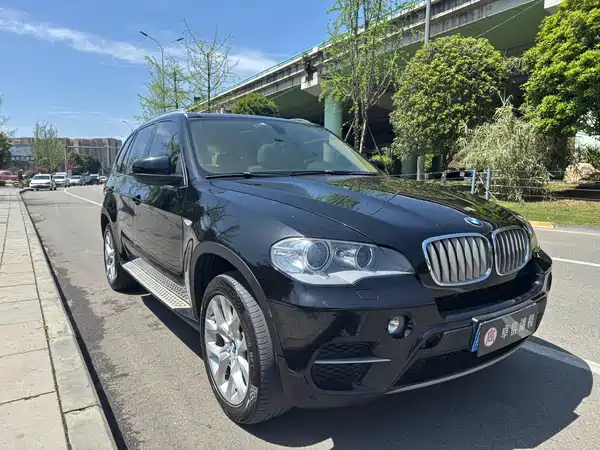 BMW X5 2011
