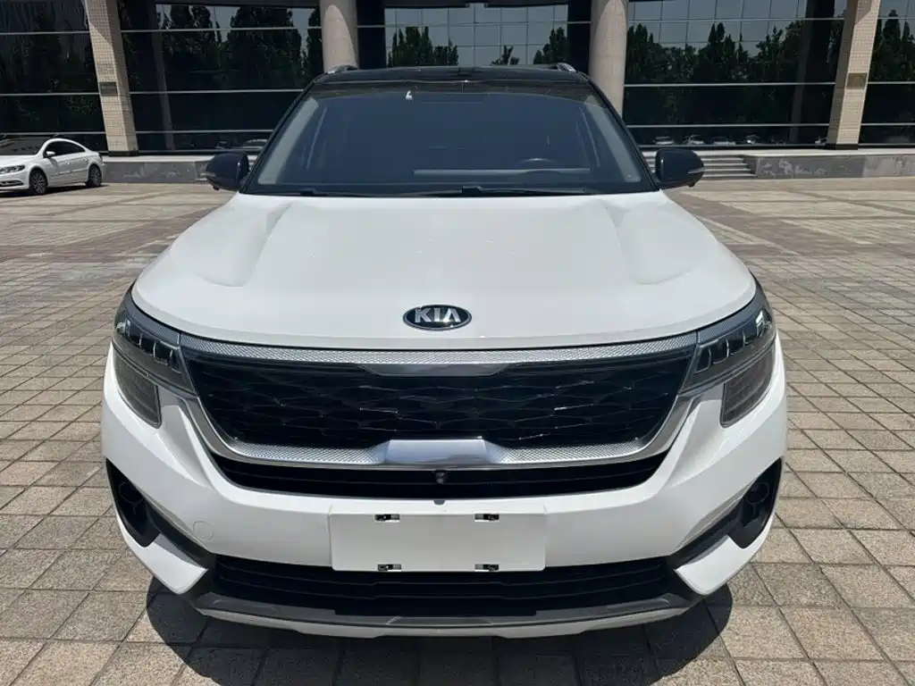 Kia KX3 2020 — фото 23