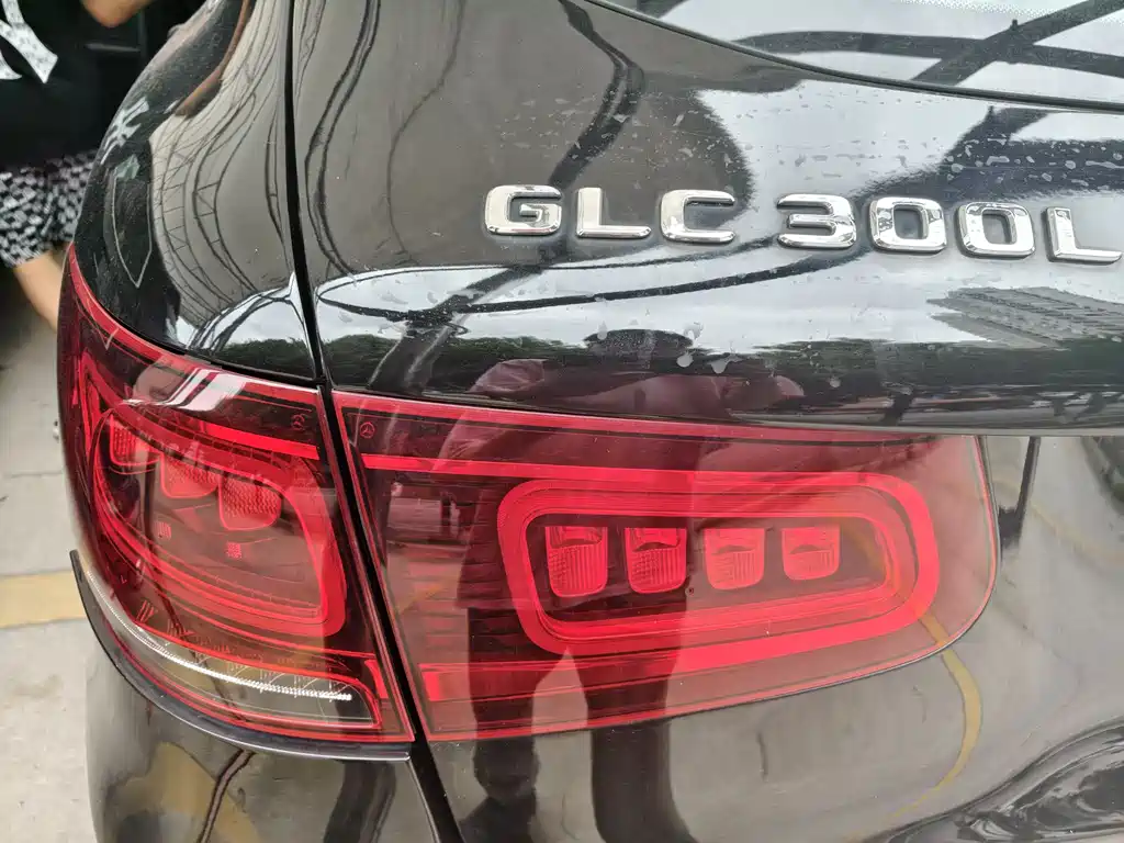 Mercedes-Benz GLC 2020 — фото 11