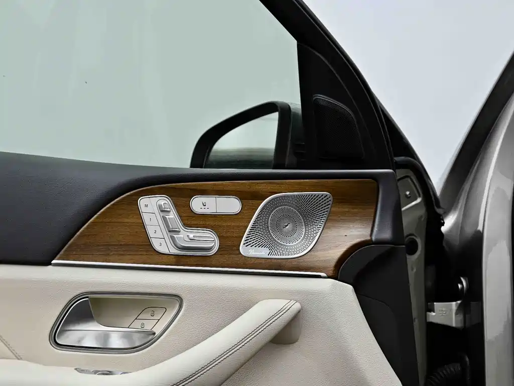 Mercedes-Benz GLE 2019 — фото 24