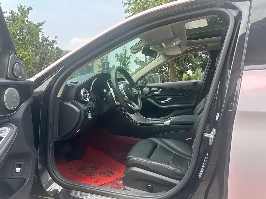 Mercedes-Benz C-Class 2020 — фото 4