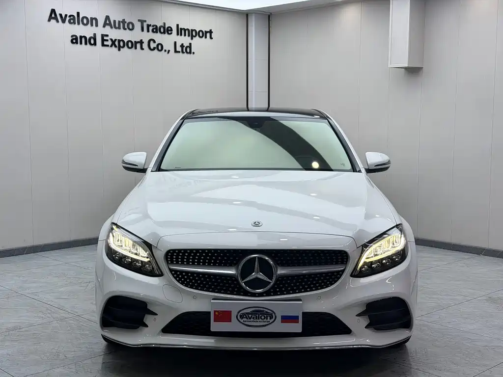 Mercedes-Benz C-Class 2020