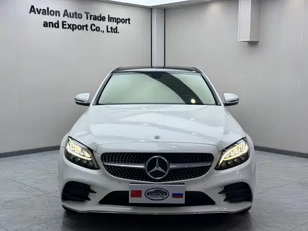 Mercedes-Benz C-Class 2020