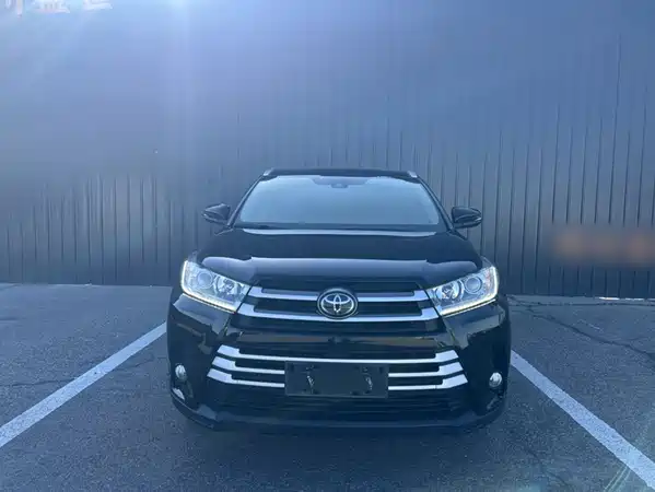 Toyota Highlander 2019