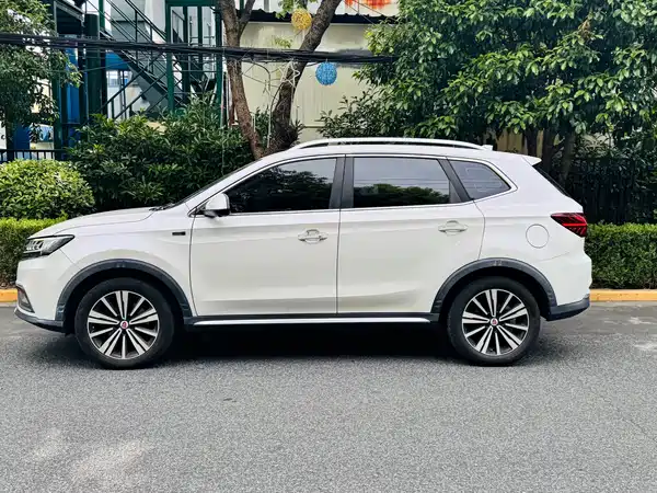 Roewe RX5 New Energy 2018