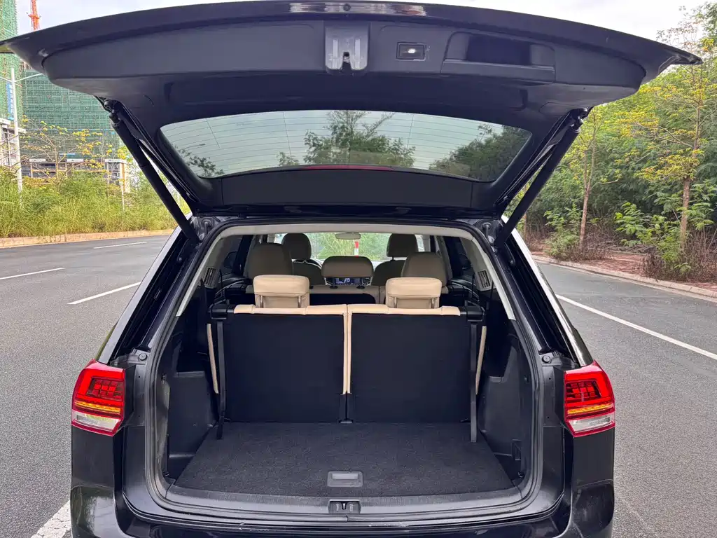 Volkswagen Teramont 2018 — фото 14