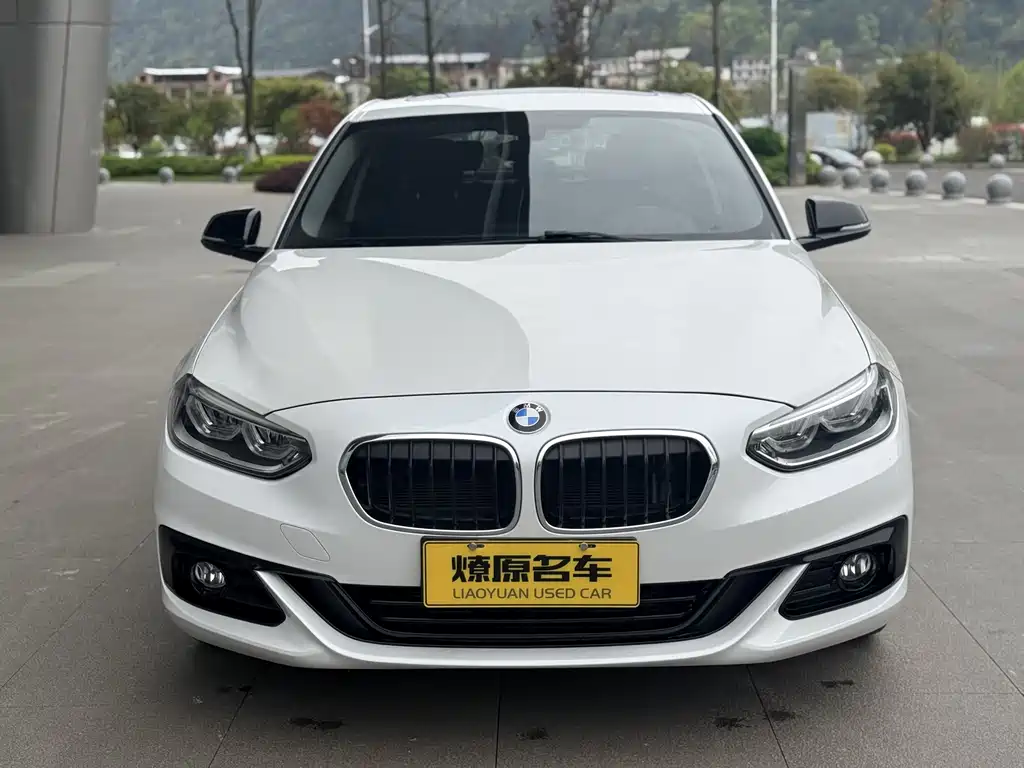 BMW 1 Series 2018 — фото 2