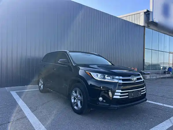 Toyota Highlander 2019