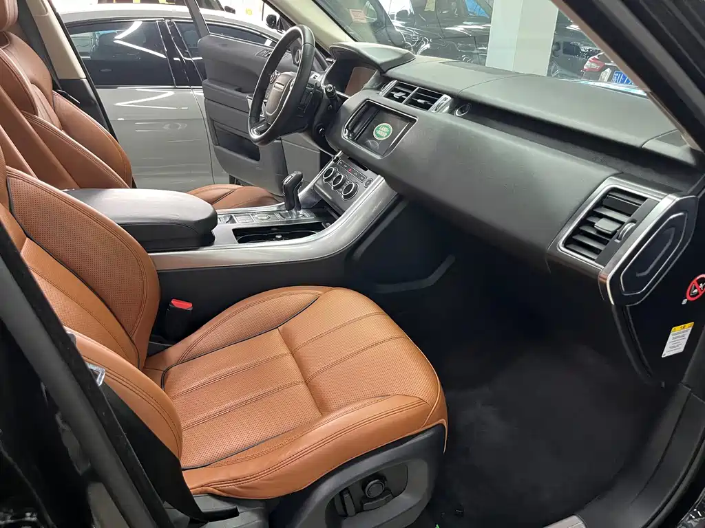 Land Rover Range Rover Sport 2015 — фото 12