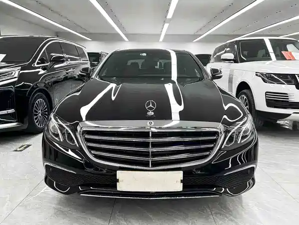 Mercedes-Benz E-Class 2018
