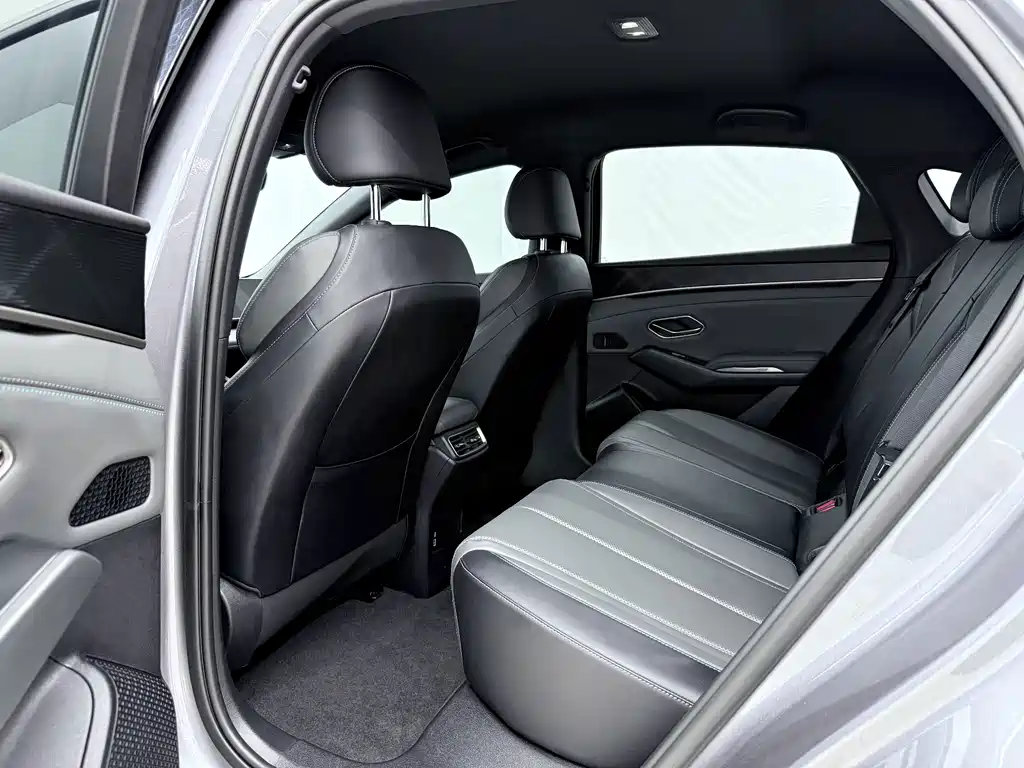 BYD Qin L 2025 — фото 10
