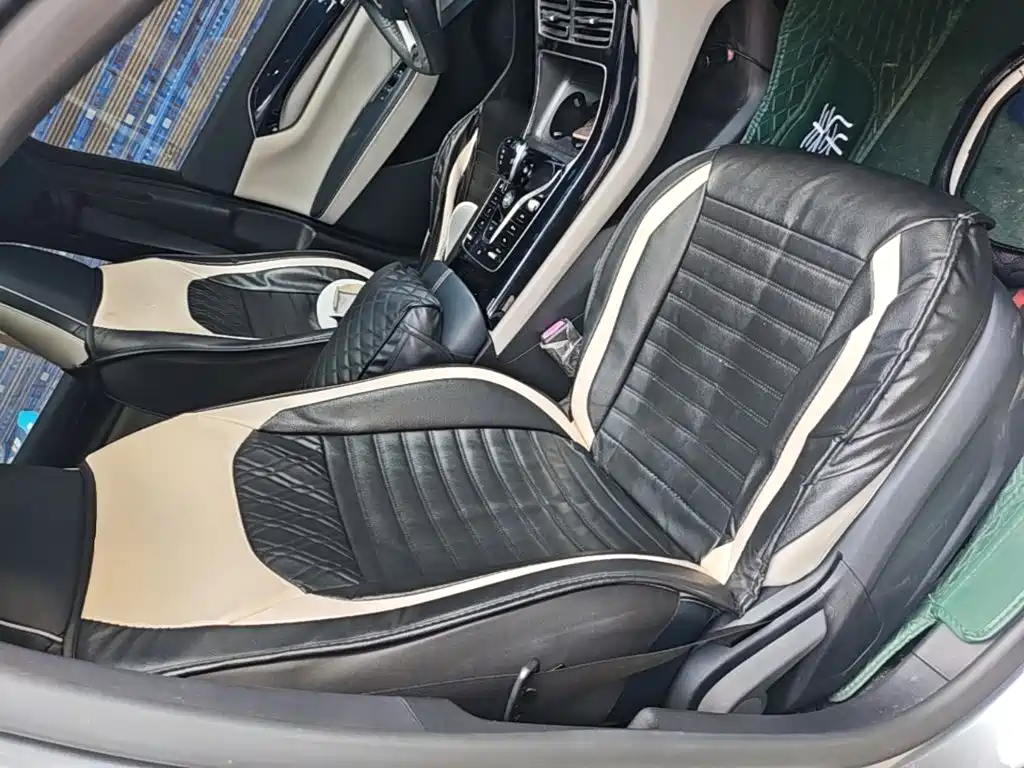 BYD Qin PLUS 2022 — фото 25