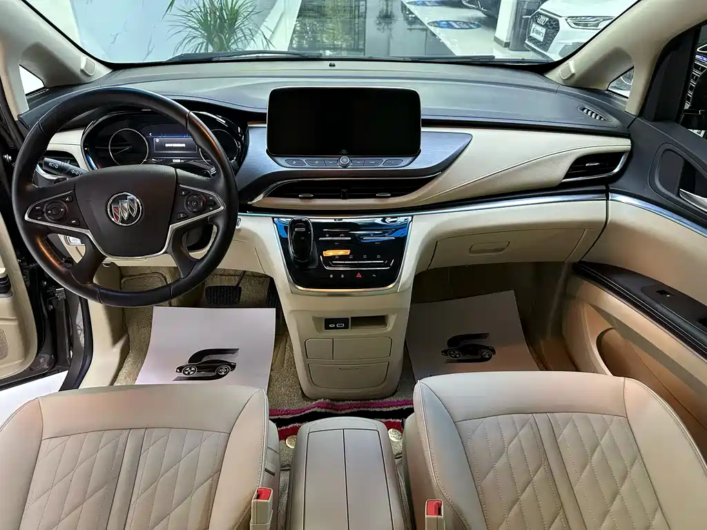 Buick GL8 2023
