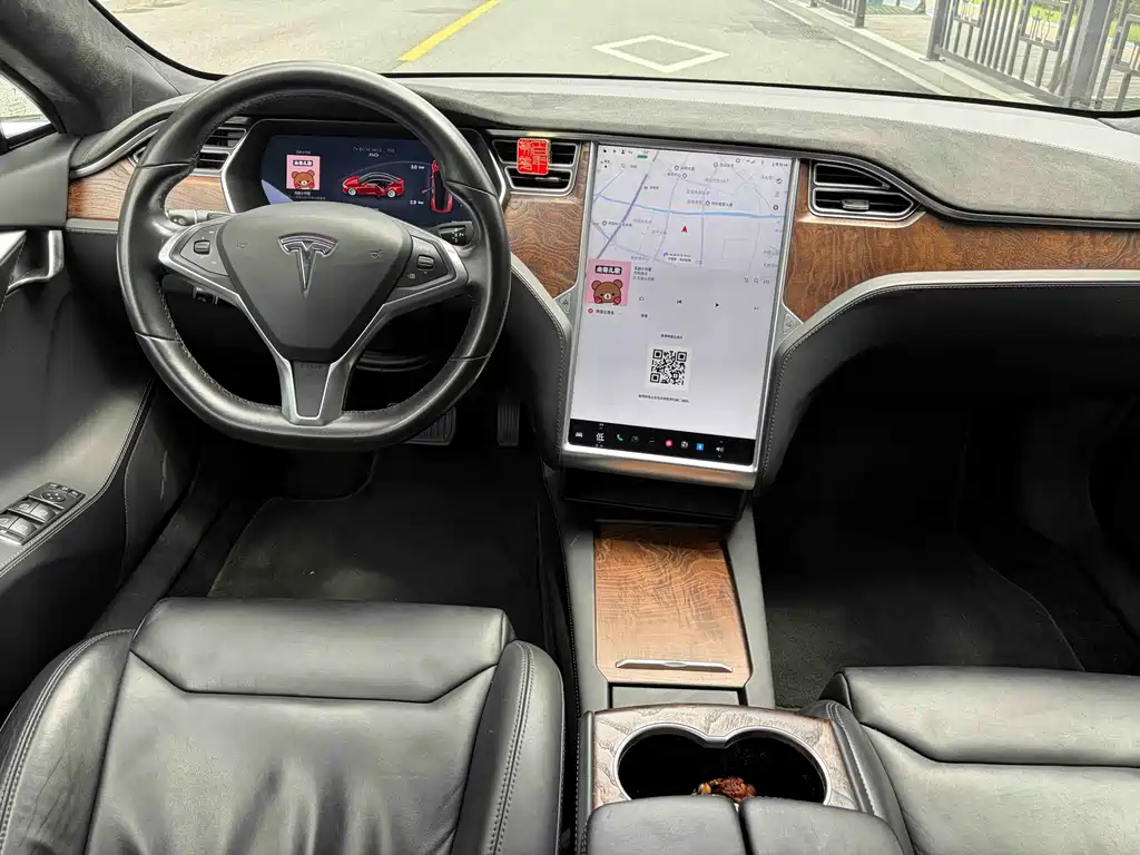 Tesla Model S 2017 — фото 9