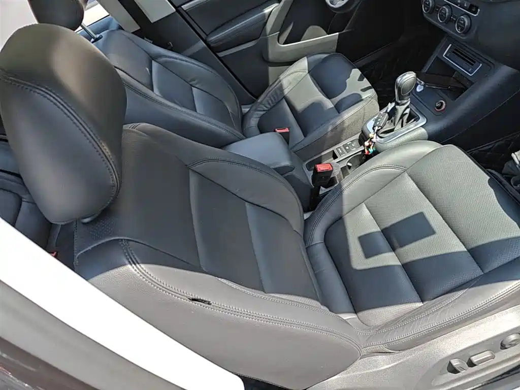 Volkswagen Tiguan 2015 — фото 24