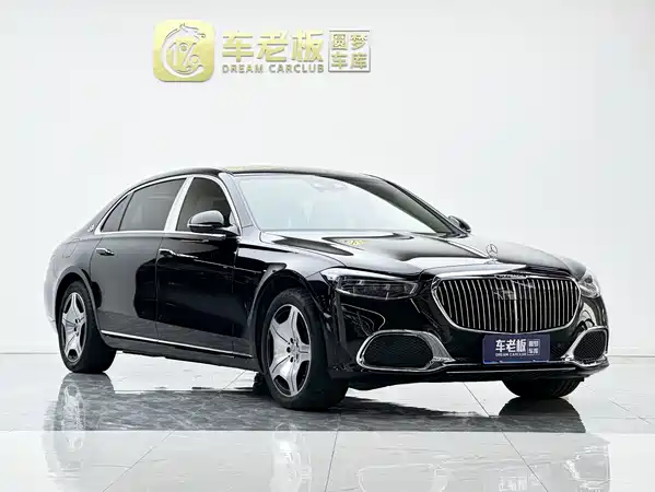 Mercedes-Benz Maybach S-Class 2025
