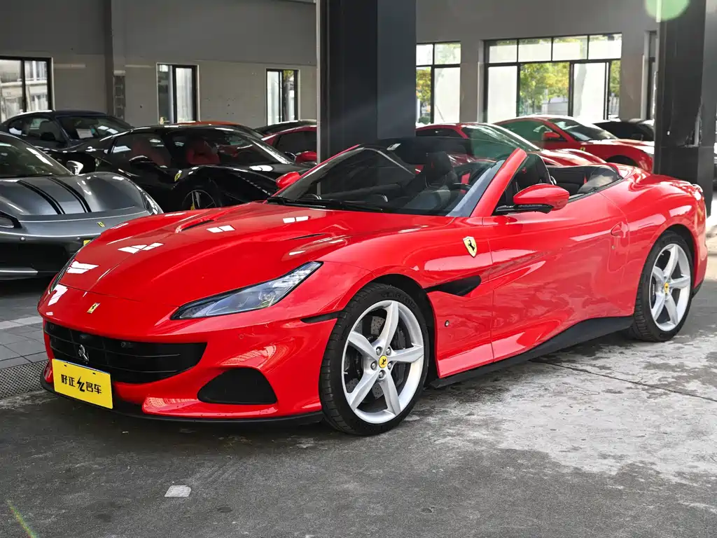 Ferrari Portofino 2023 — фото 1