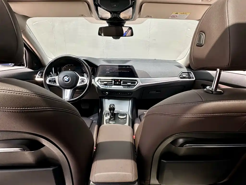 BMW 3 Series 2021 — фото 12