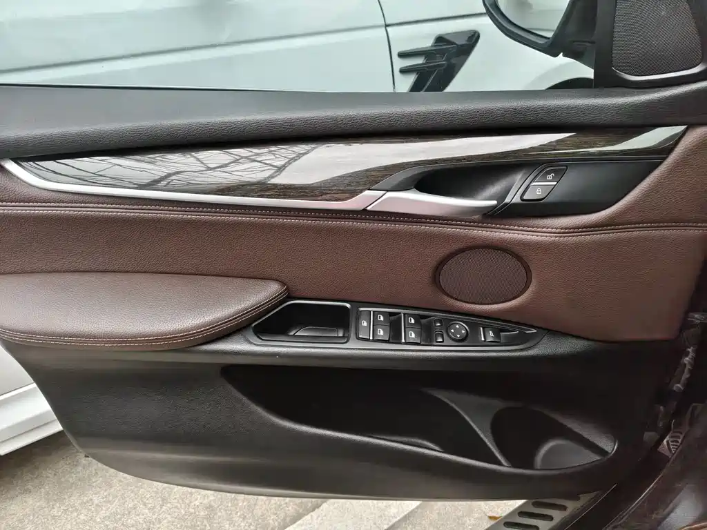 BMW X5 2015 — фото 21
