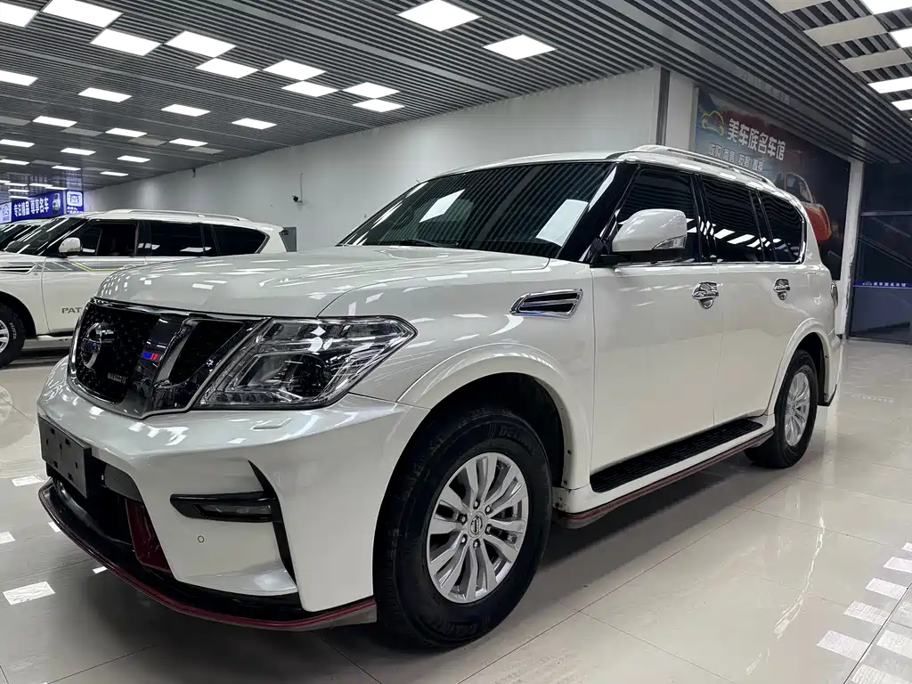 Nissan Patrol 2019 — фото 1