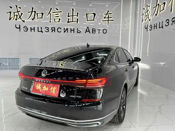 Volkswagen Passat 2022