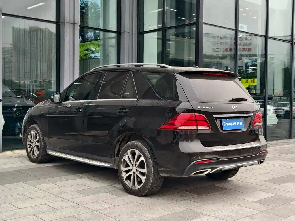 Mercedes-Benz GLE 2017 — фото 6