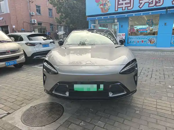 Xiaomi YU7 2025
