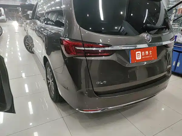 Buick GL8 2023