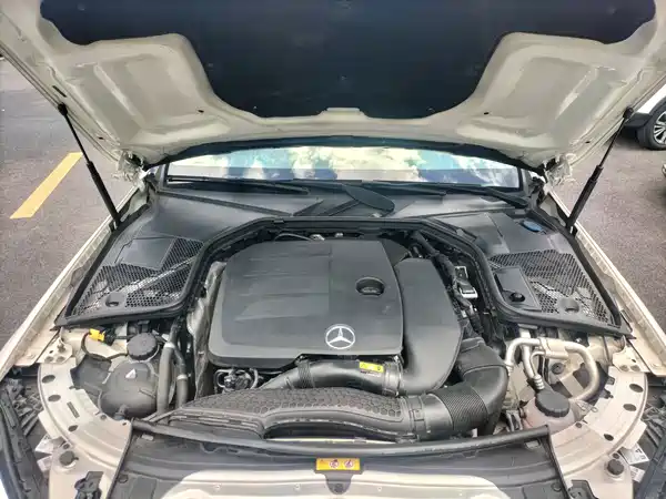 Mercedes-Benz C-Class 2019