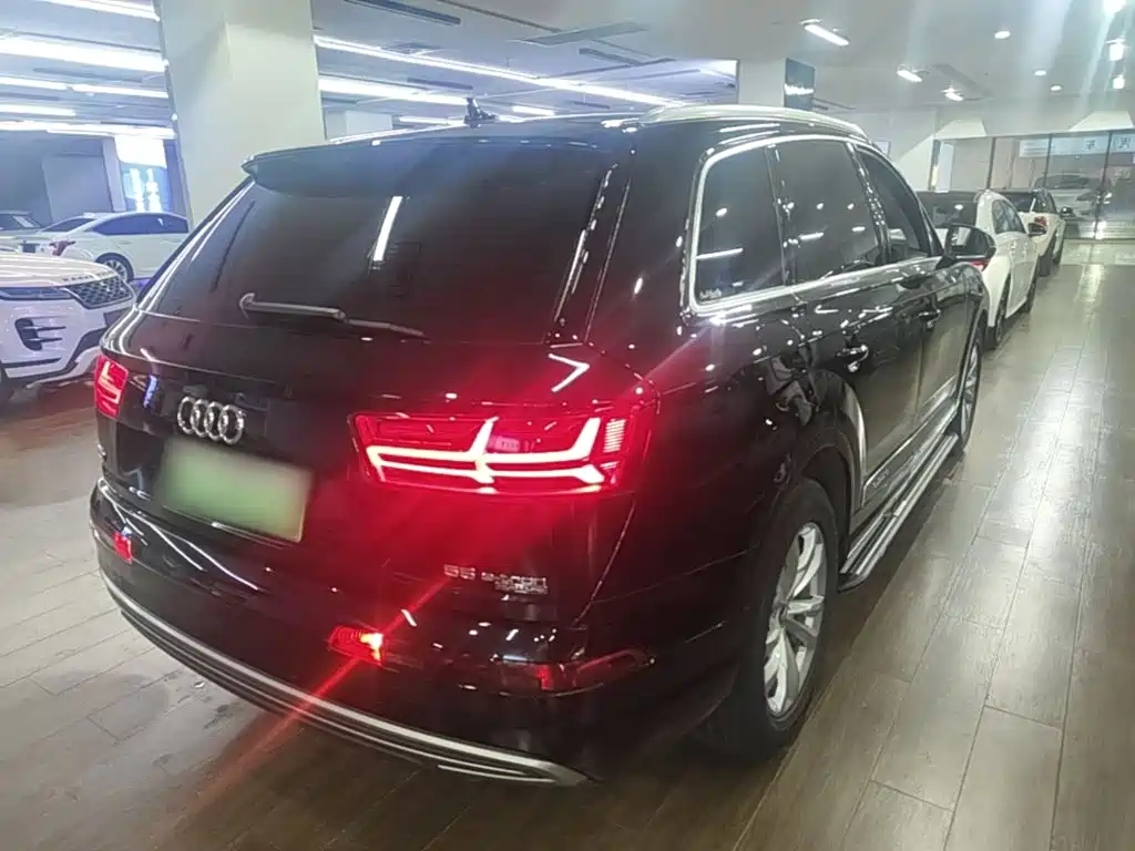 Audi Q7 New Energy 2019 — фото 7