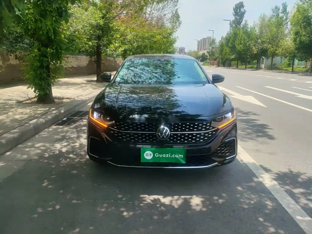 Volkswagen Passat 2022