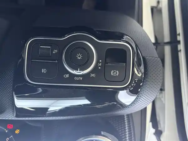 Mercedes-Benz A-Class 2021
