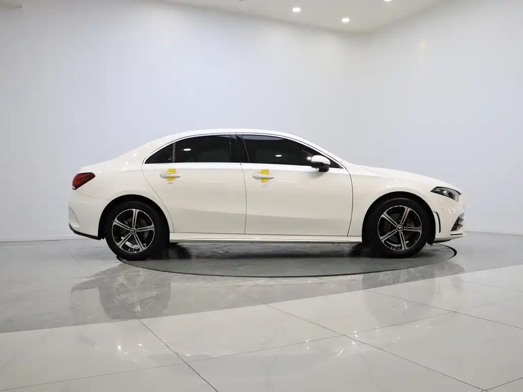 Mercedes-Benz A-Class 2022